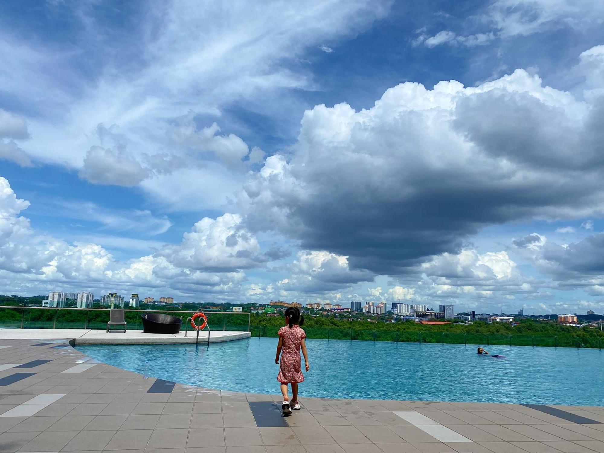 Homenest Jb City Poolview Suite By Cozy Home Johor Bahru Exteriér fotografie