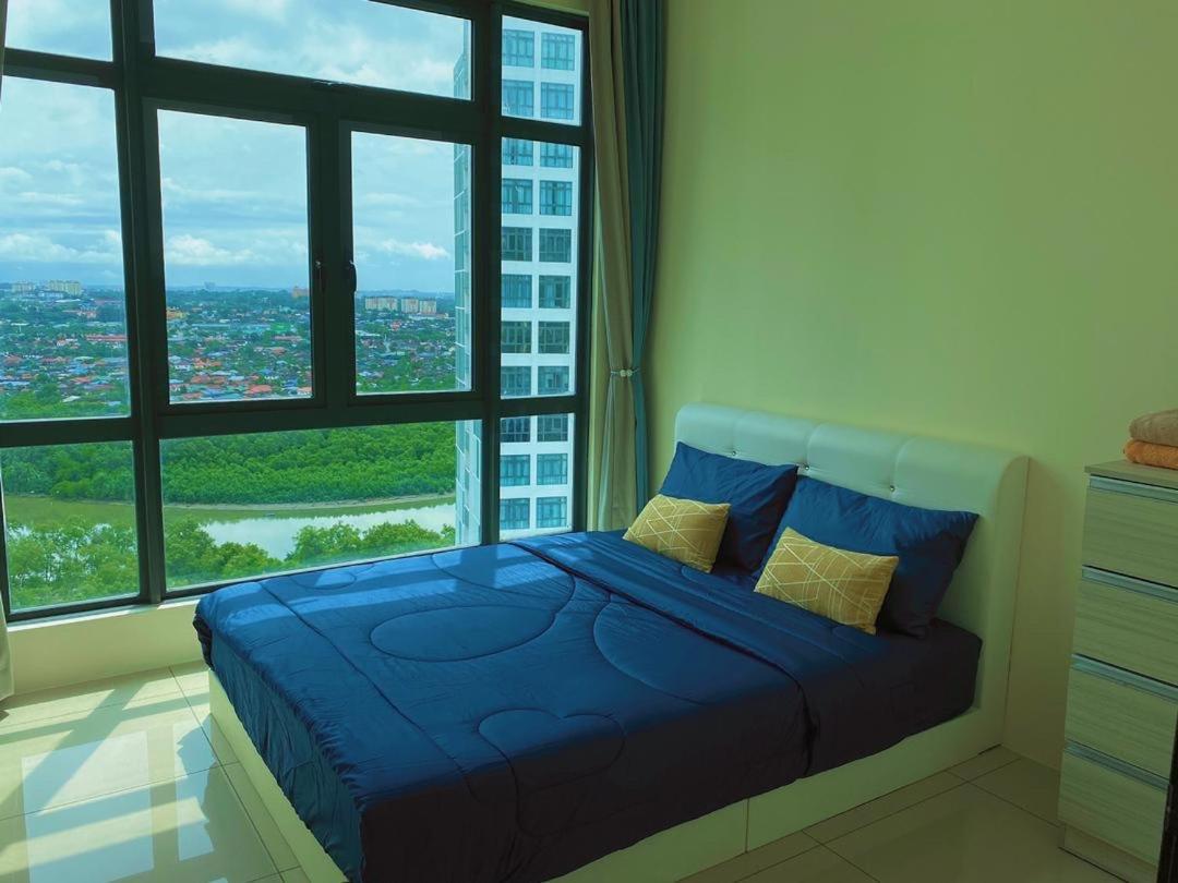 Homenest Jb City Poolview Suite By Cozy Home Johor Bahru Exteriér fotografie
